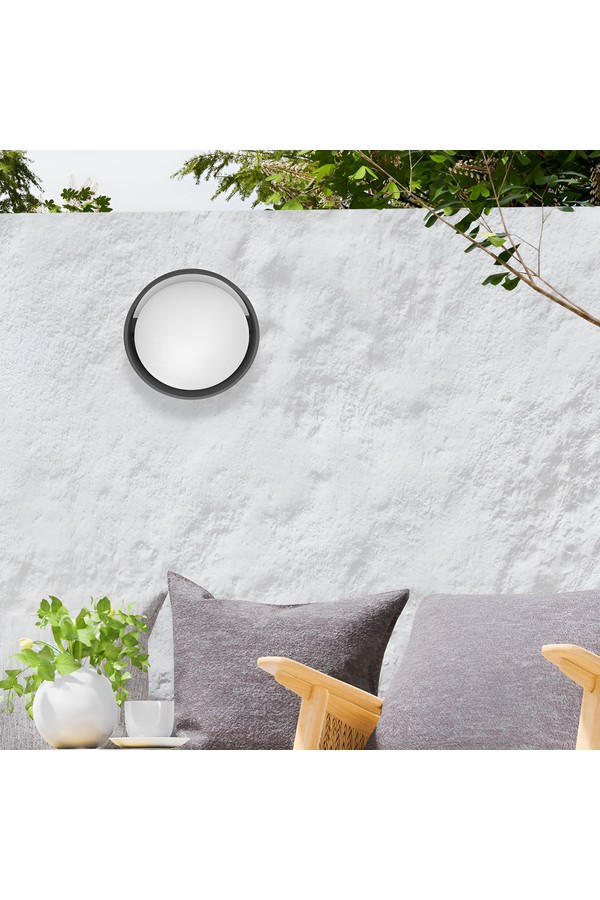 Braytron WALLS D RND GRY 12W 3000K IP65 WALL LIGHT